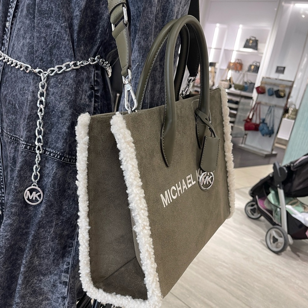 MICHAEL KORS Mirella Medium Suede and Faux Shearling Tote Bag
Olive 
NWT - Picture 12 of 16